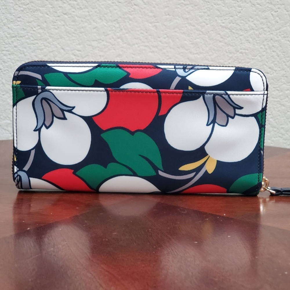 ❌SOLD❌Kate Spade Dawn Breezy Floral Wallet - Picture 2 of 6